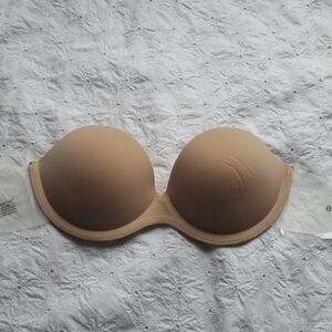 Strapless bra with sticker B